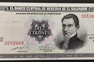 El Salvador 10 Colones 1983 UNC P135a